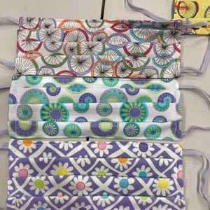 (1) one fabric face mask